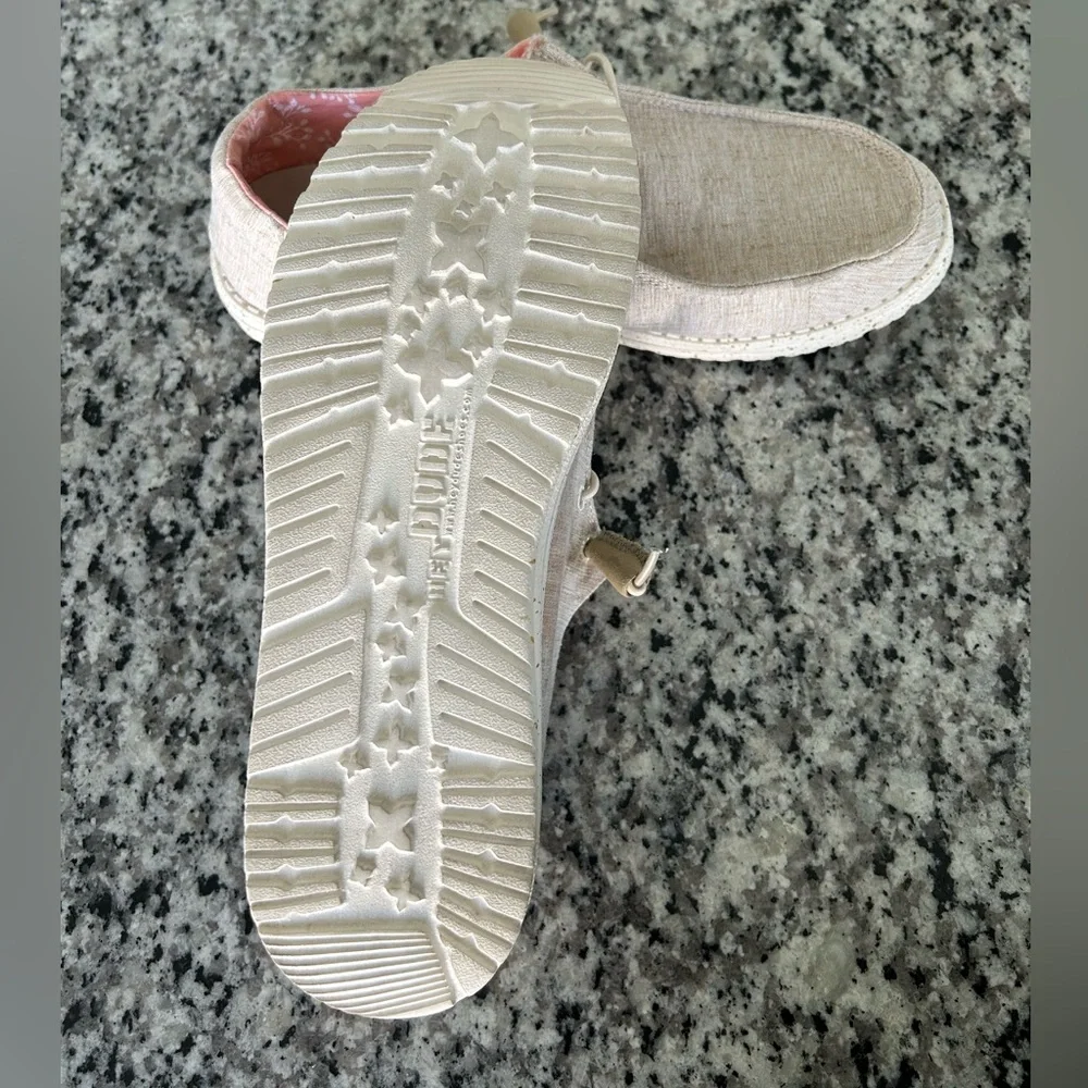 Hey Dude Wendy Chambray Shoe-Women’s. Size 10 - Picture 4 of 5
